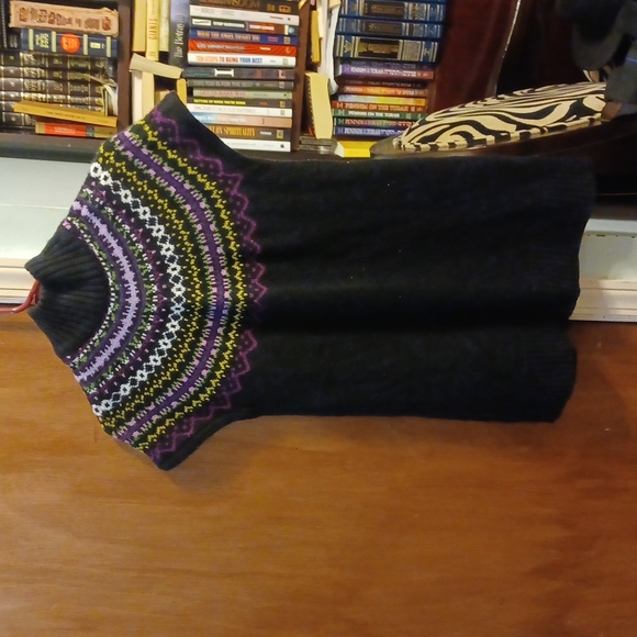 Cute sweater size P/S - Picture 4 of 6